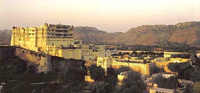  Hotels In udaipur  