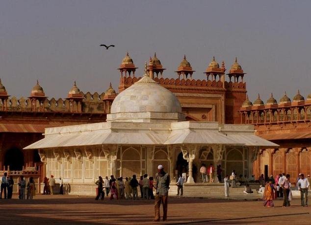  Khawaja Muinudin Chisti Dargah ajmer 