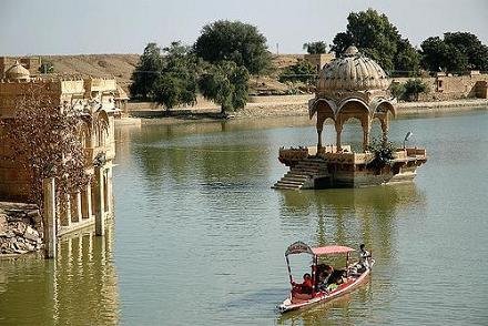  Gadsisar Lake , jaisalmer 