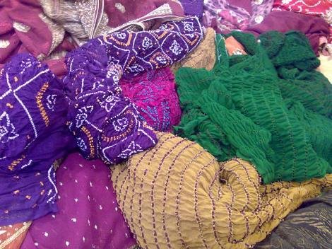  Shopping Bandhini In jodhpur