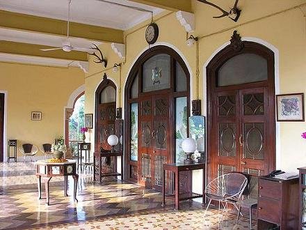  karauli Restaurants 