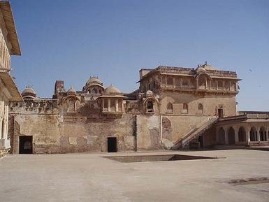  Hadi Rani Mahal 